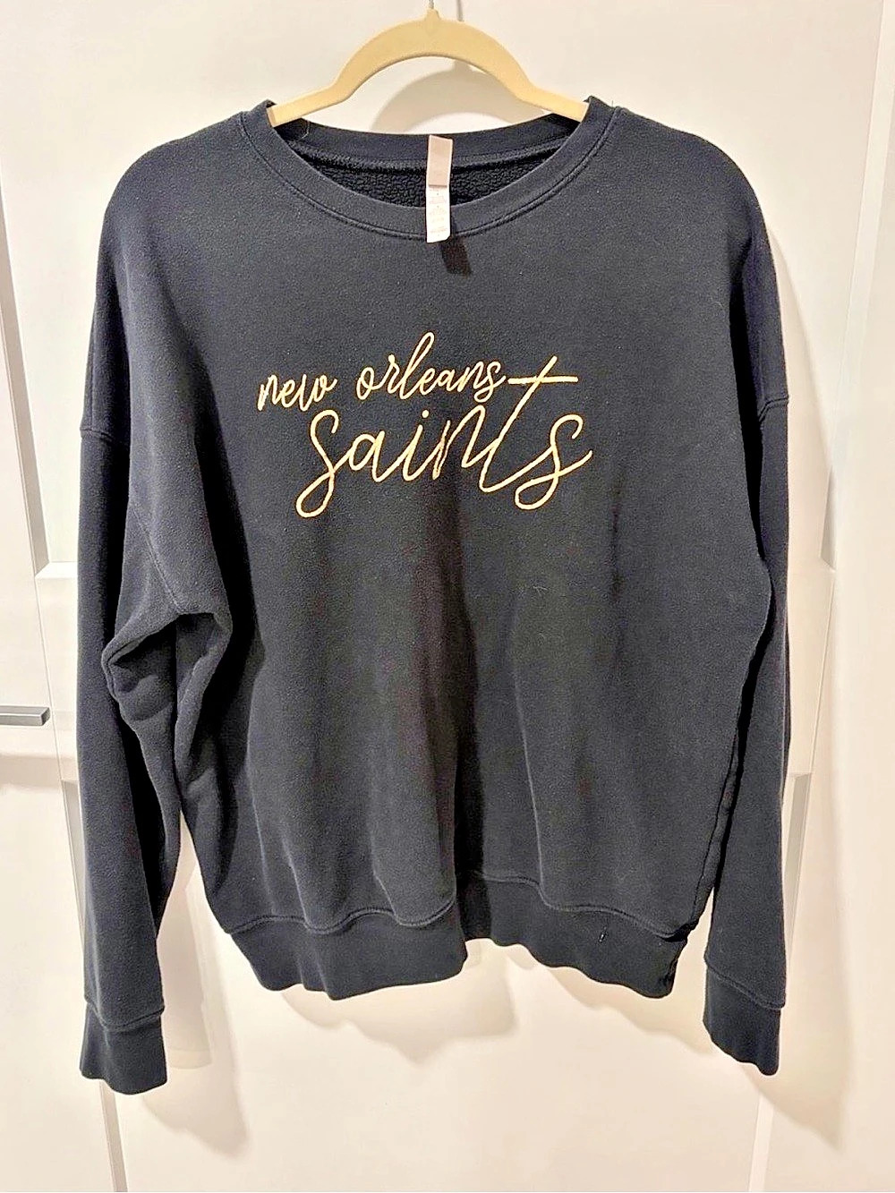 New Orleans Saints Sparkly Gold Crewneck Sweatshirt Black NFL Football